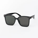 Cher Sunglasses Black/Smoke Lens