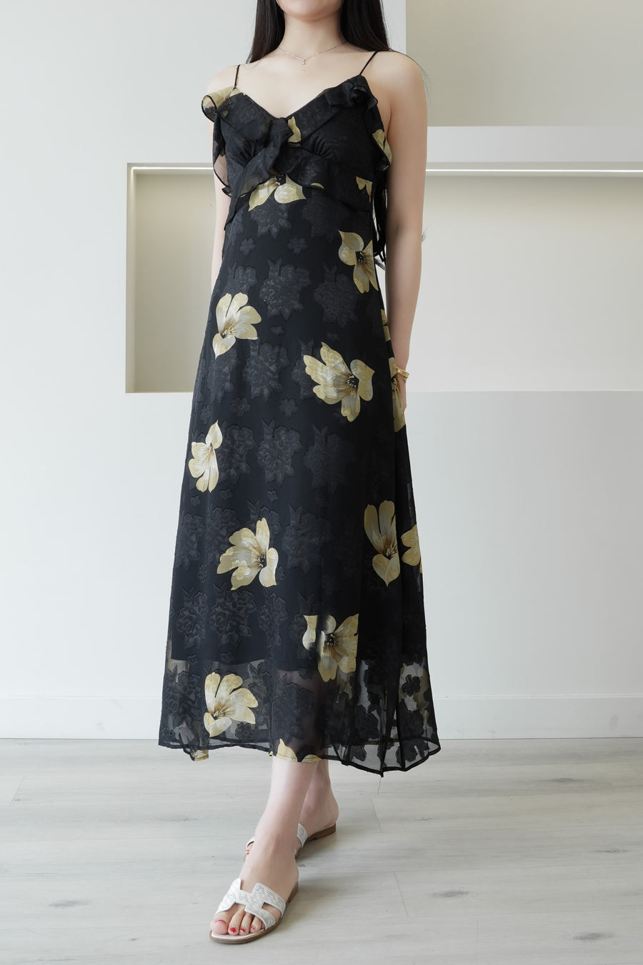 Floral Print Ruffle Midi Dress Black