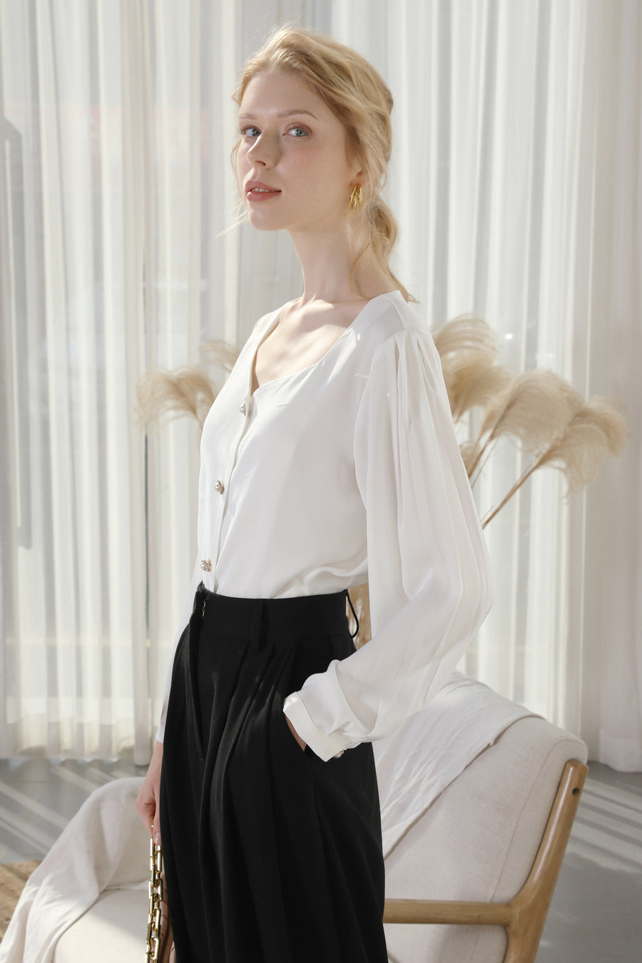 Feminine Blouse White With Pearl Detail